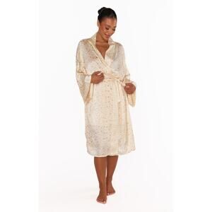 Mumu x Curateur The Harlow Women’s Silky Animal Print Robe One Size